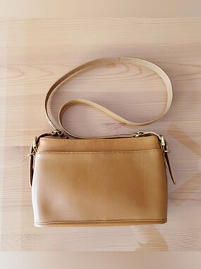 Vintage Coach Equestrian Zip 9802